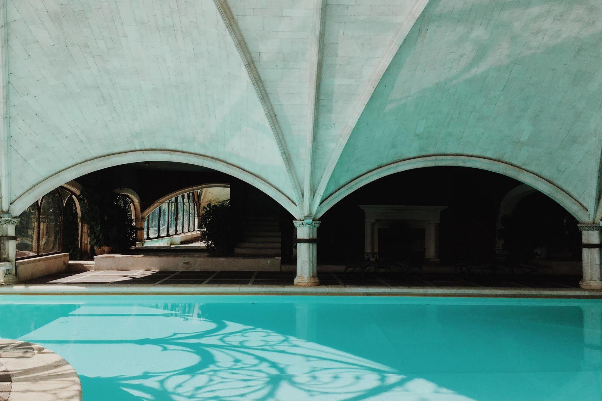 Landa Hotel Burgos Luaran gambar The swimming pool